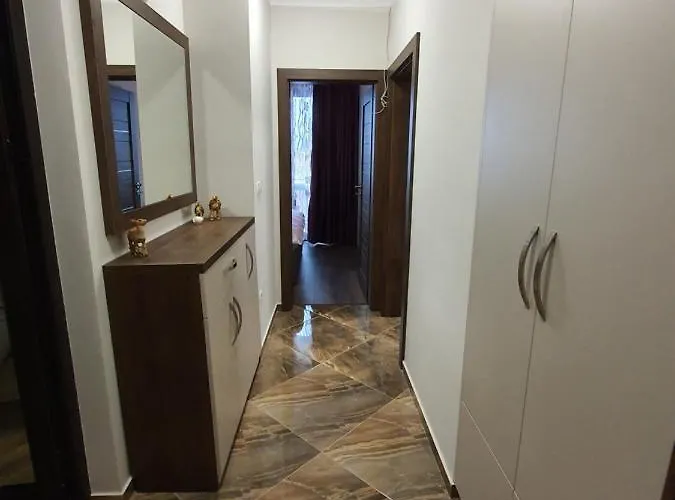 Vip & Parking Appartamento